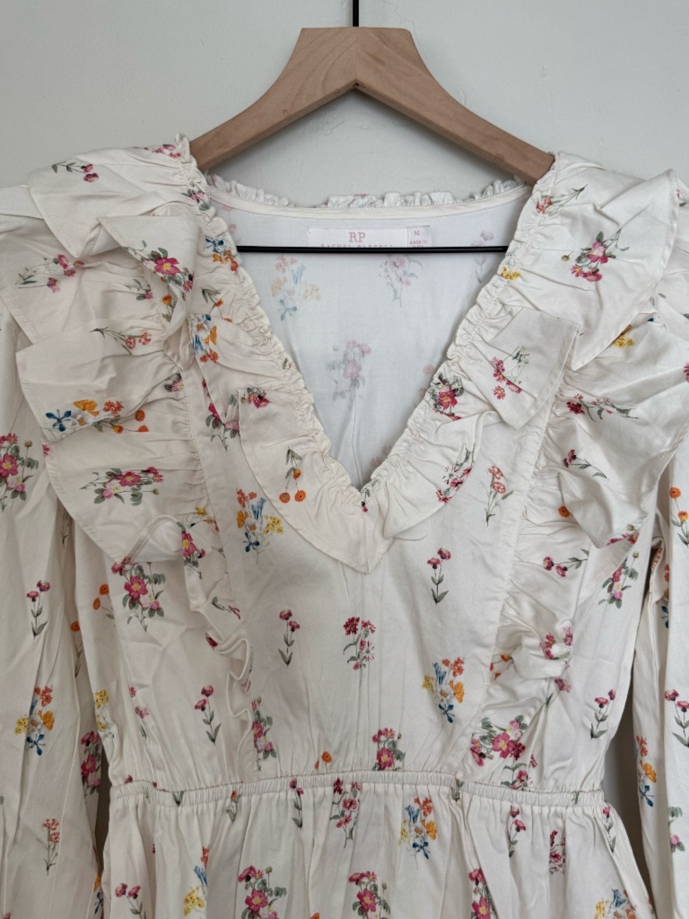 Rachel Parcell Spring Floral Ruffle Top Size M Long Sleeve Romantic Blouse - Picture 5 of 9